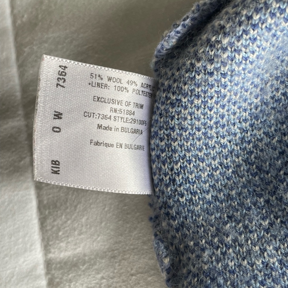 PATAGONIA Wool Blend Knit Beanie Winter Hat One Size Butterfly Detail EUC - Picture 4 of 7